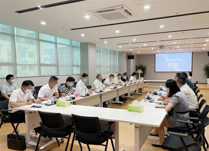 7月11日贵州省委常委胡忠雄率队赴深圳市考察宝润