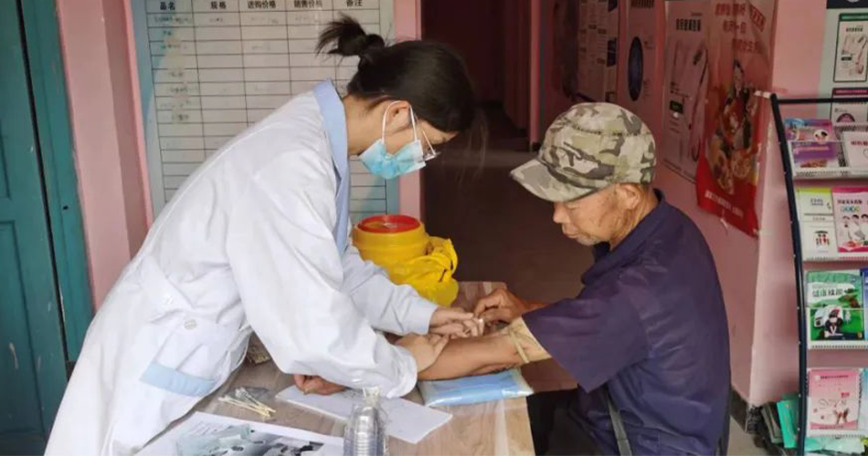 Portable X-ray system, a key part of imaging diagnosis in villages